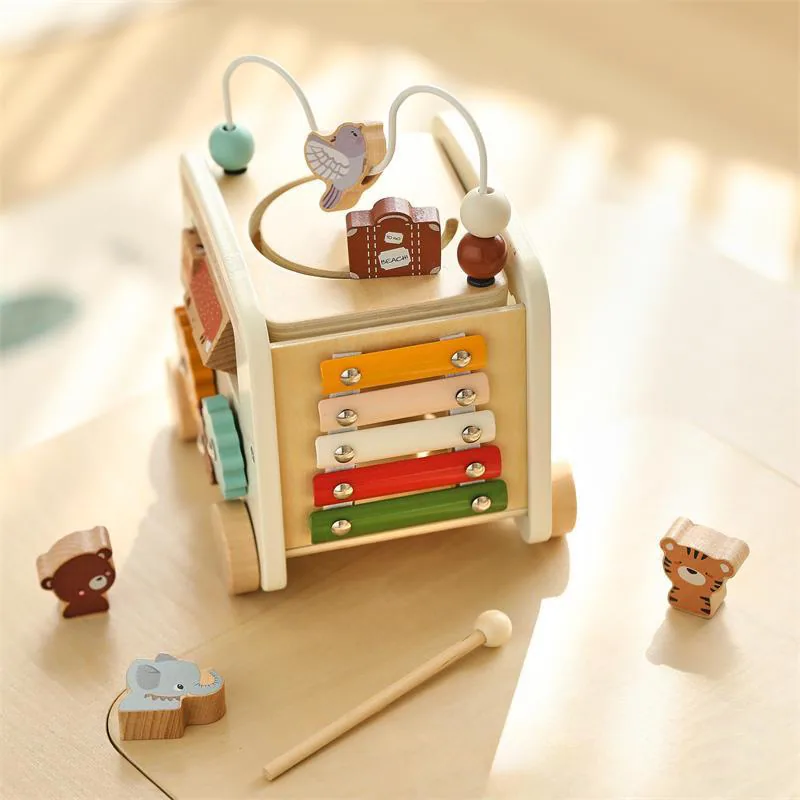 Безопасные и многофункциональные обучающие игрушки в виде автобуса для современных малышей