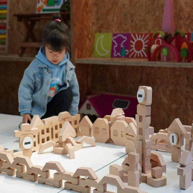 132-Piece Конструктор Бичвуд Инжиниринг