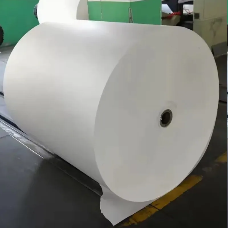 Высококачественная белая 85GSM бумажная рулон для печати журналов и газет