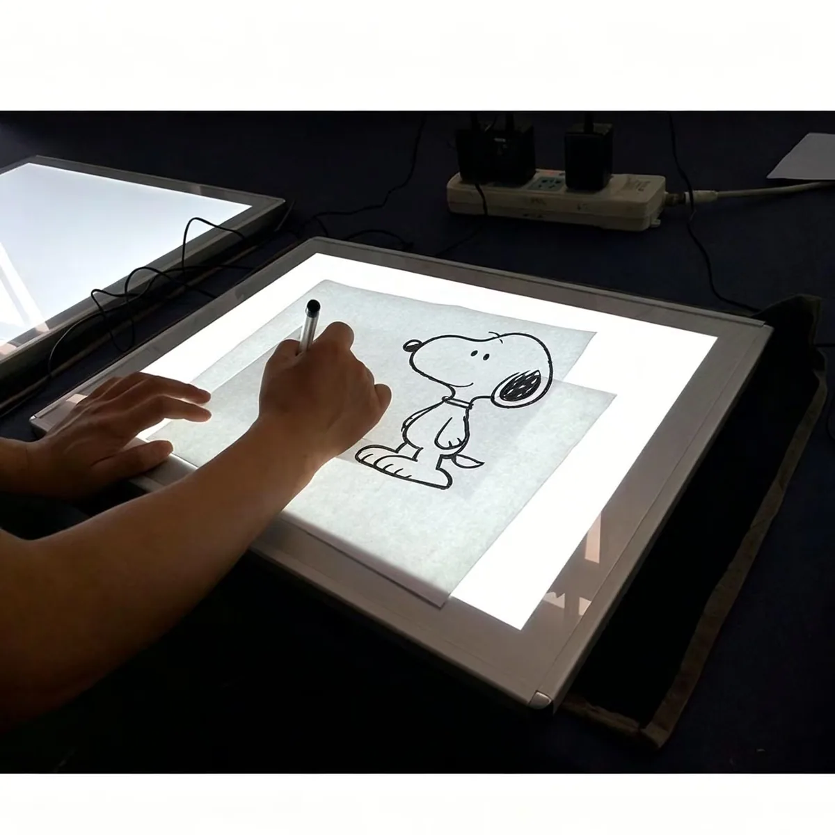 Доска для рисования с регулируемой яркостью Junlon Sketching Light Pad