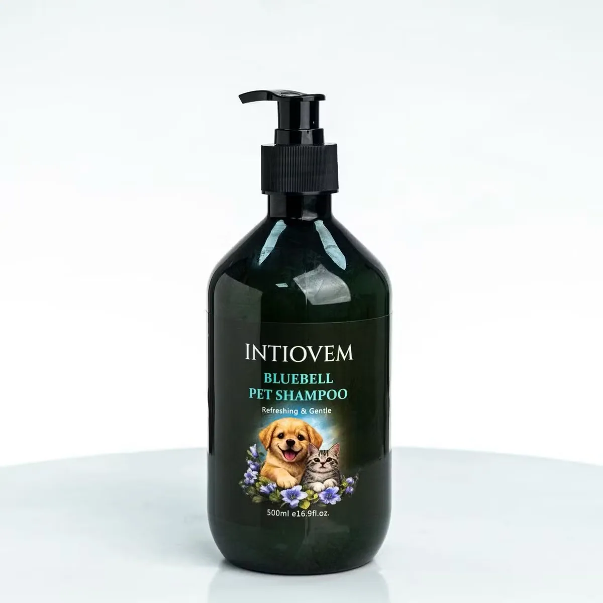 Шампунь для груминга с нежным ароматом голубого колокольчика 500ml для собак и кошек, очищающий мягкую шерсть