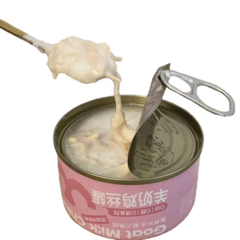 Вкусные куриные и усваиваемые козьи молочные закуски для кошек
