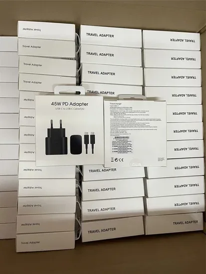 Оптовая 45W ЕС США Великобритания Адаптер 5A Быстрая зарядка Type-C Pd3.0 USB-C Зарядное устройство для S24 S23 Note20