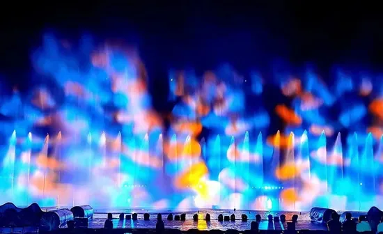 Новое Творение 2023 Фонтанное Шоу с Сюжетным Содержанием и Лазерными Эффектами