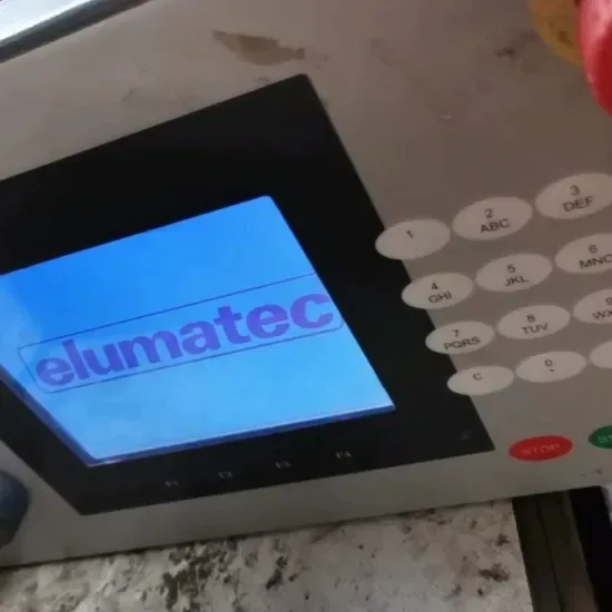 Премиум мембранный переключатель Elumatec с ЖК-дисплеем для точного управления
