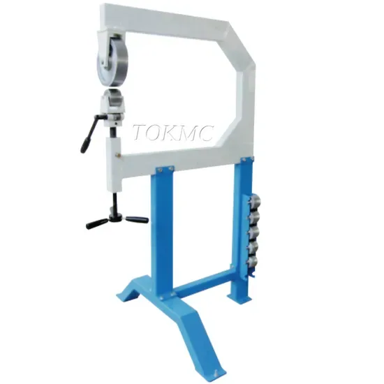 F1.2X710 18 Га 560mm Глубина горла Машина для формовки с тяжелыми роликами английского колеса