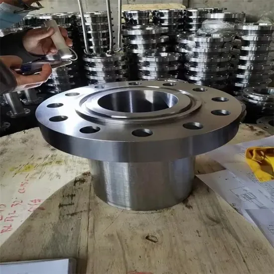 Кастомизированный фланец рельсового колеса с высокой износостойкостью 860mm Набор прессов для резинок для железнодорожных колес Токарный станок для железнодорожных колес