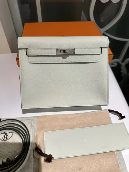 Роскошная дизайнерская женская сумка Danse 22cm 0s Bubble Green Evercolor