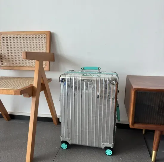 Новейший роскошный дизайн: багаж из алюминиево-магниевого сплава Rimowas Original Classic Silver