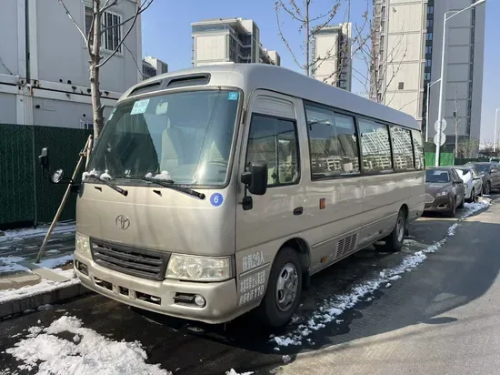 Использованный автобус Toyota Mini Coaster хорошего качества для бизнеса по перевозке пассажиров 27-30 мест