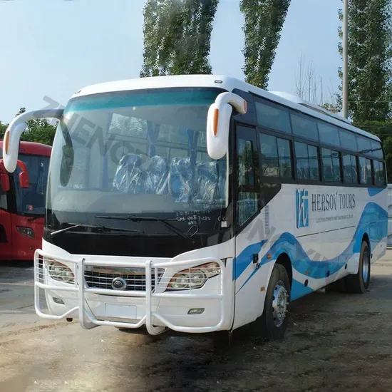 Использованный автобус с высокой эффективностью Rhd/LHD Zk6102 с 2+2 компоновкой 47 мест