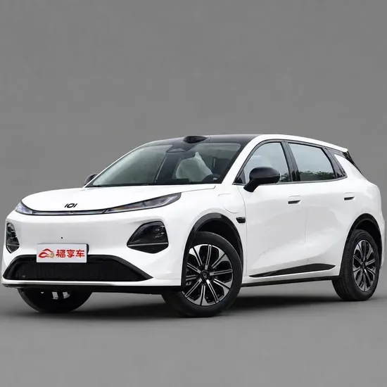 Подержанный автомобиль Чанган Q05 Электрическое транспортное средство Сертифицированный подержанный авто