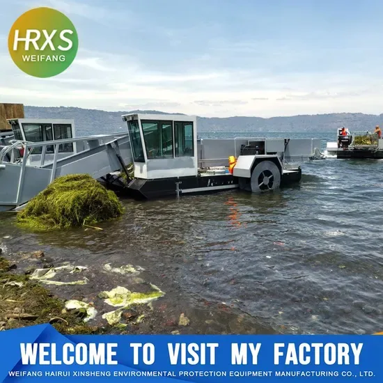 Современное гидравлическое судно для удаления водных растений и мусора