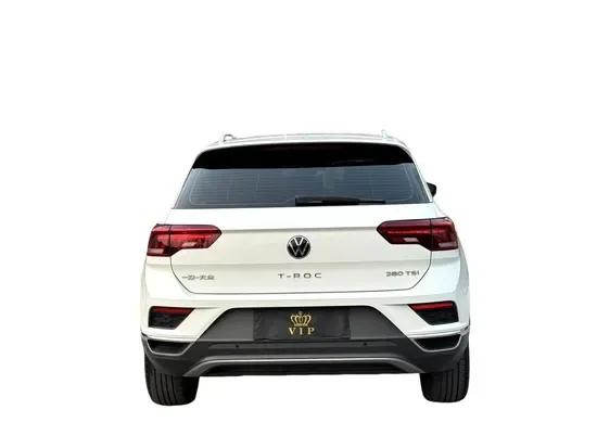 Подержанный компактный бюджетный внедорожник, аналогичный T-Roc Style, низкая цена из Китая