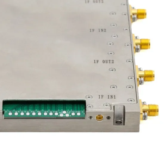 2T2R Многоканальный понижающе-повышающий преобразователь 1-18GHz радиочастотный модуль для испытательных и измерительных приборов